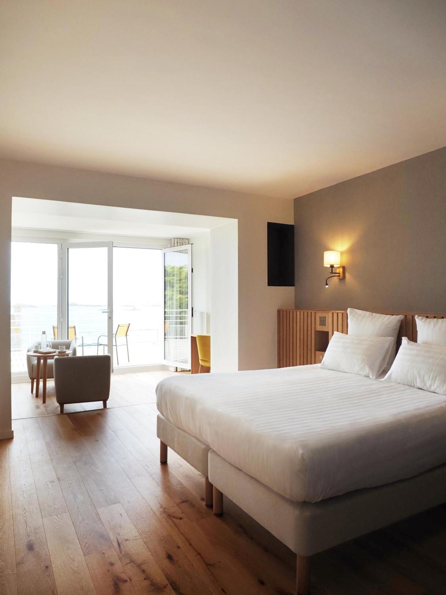 Logis Hotel De Carantec Ngoại thất bức ảnh